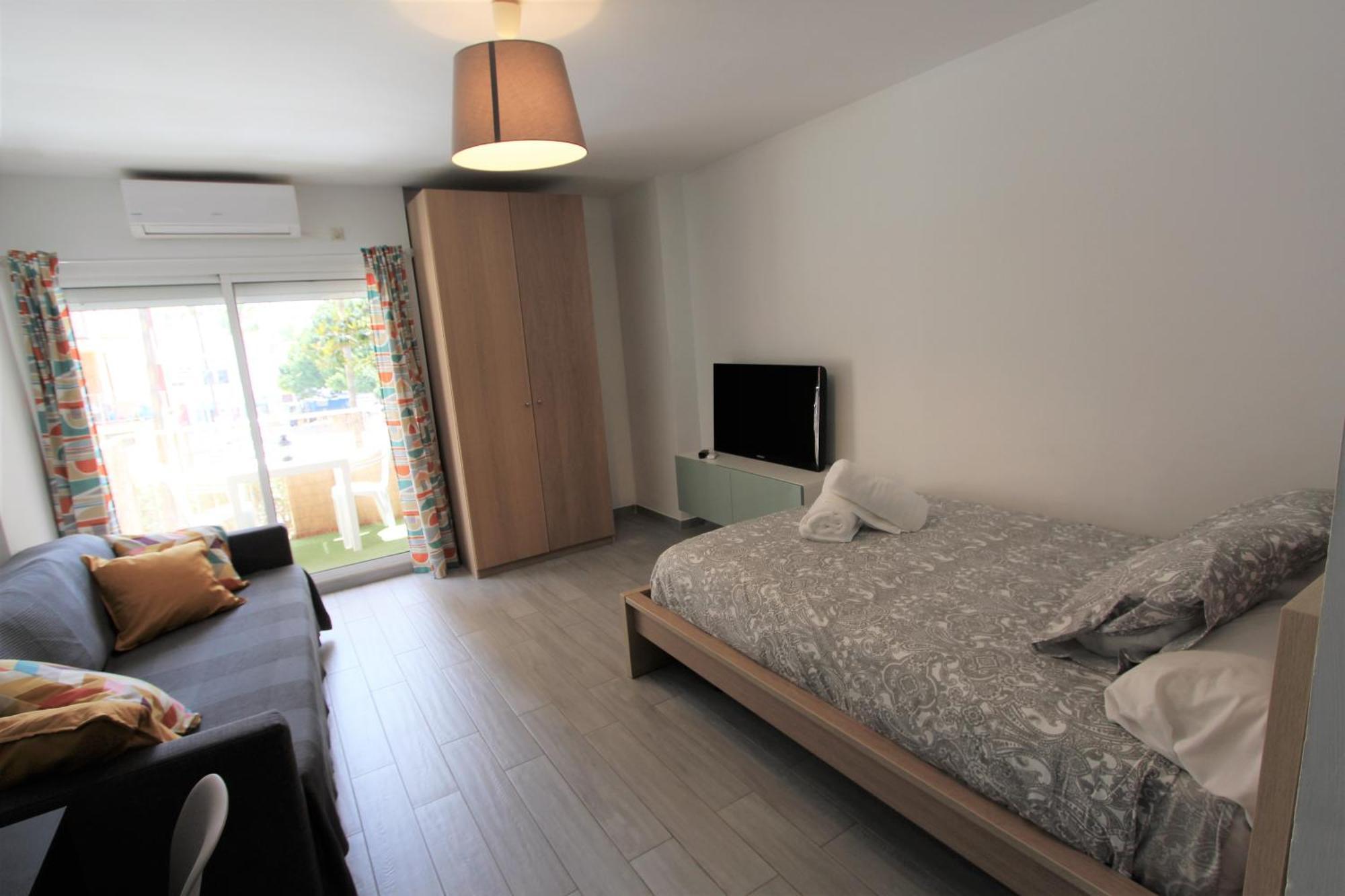 Estudio 19 Minerva Apartamentos-Piscina365-Playa-Wifi Benalmádena Eksteriør billede