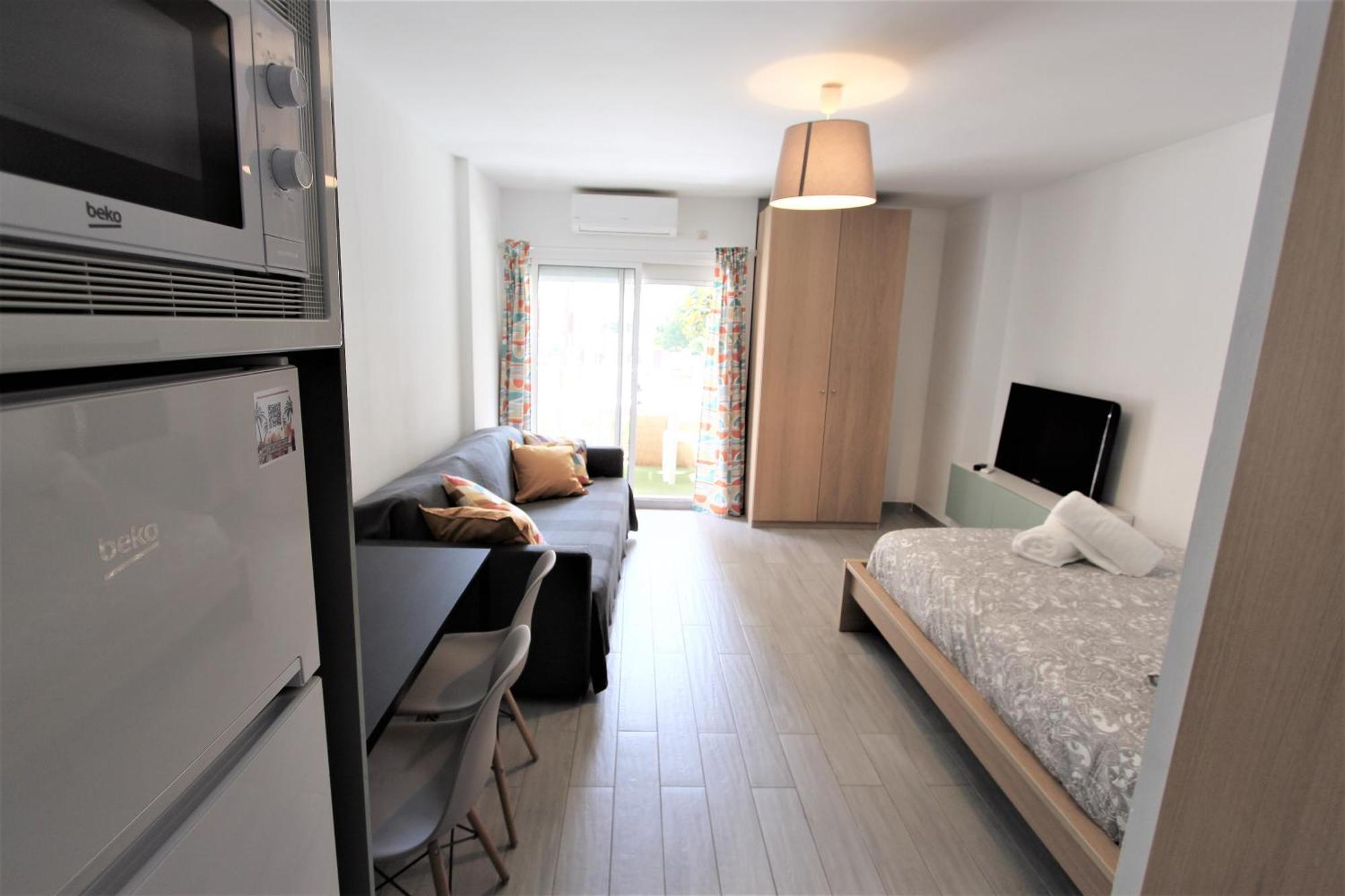 Estudio 19 Minerva Apartamentos-Piscina365-Playa-Wifi Benalmádena Eksteriør billede